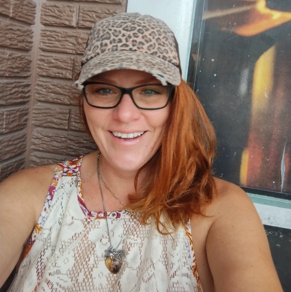 💎Meet your Seller, Randi, "Cosmic🐢Boutiqu - Picture 15 of 16